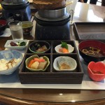 お水の里 ここの朝食にて0910